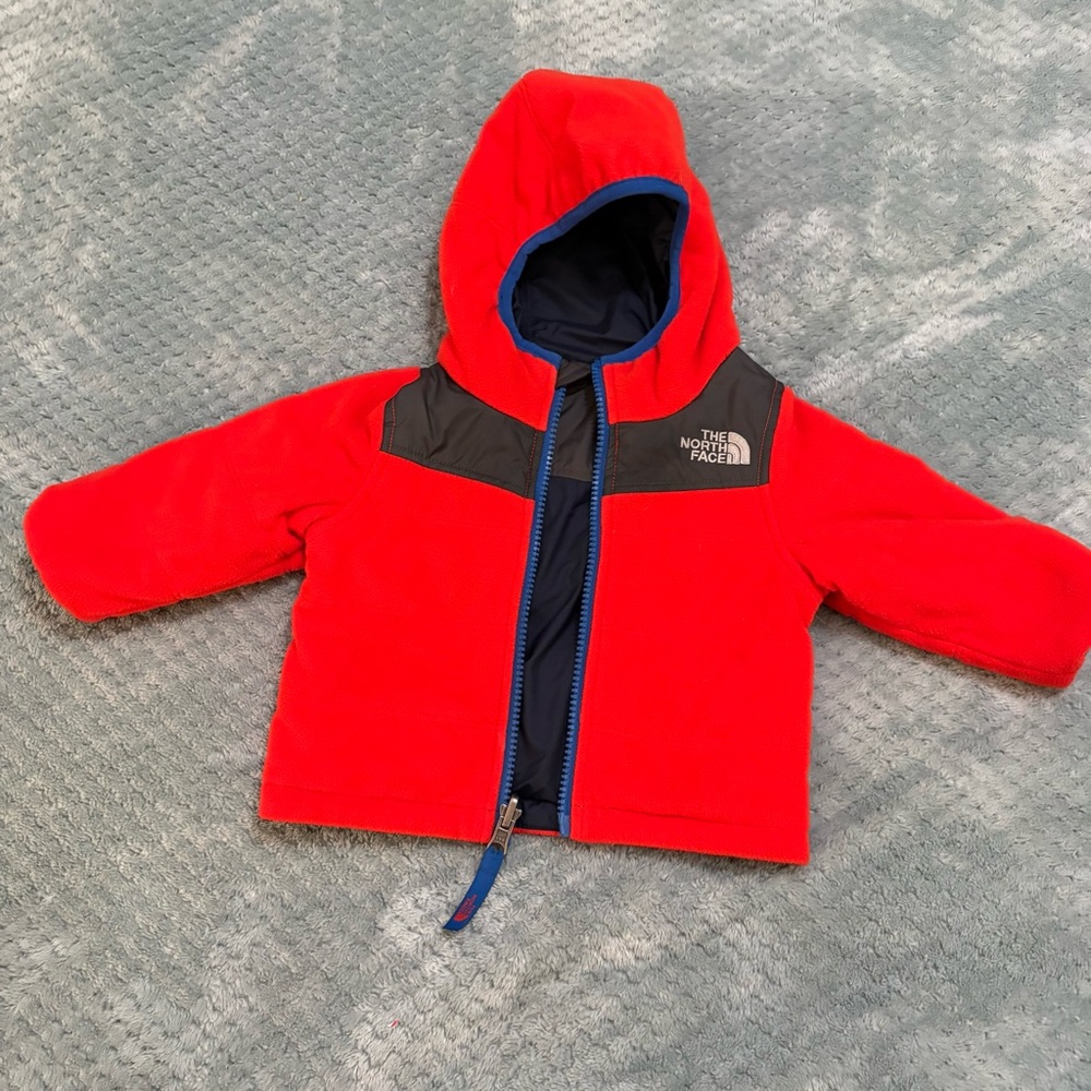 The North Face Baby Reversible Breezeway Jacket Red & Navy Fleece sz 0-3 months